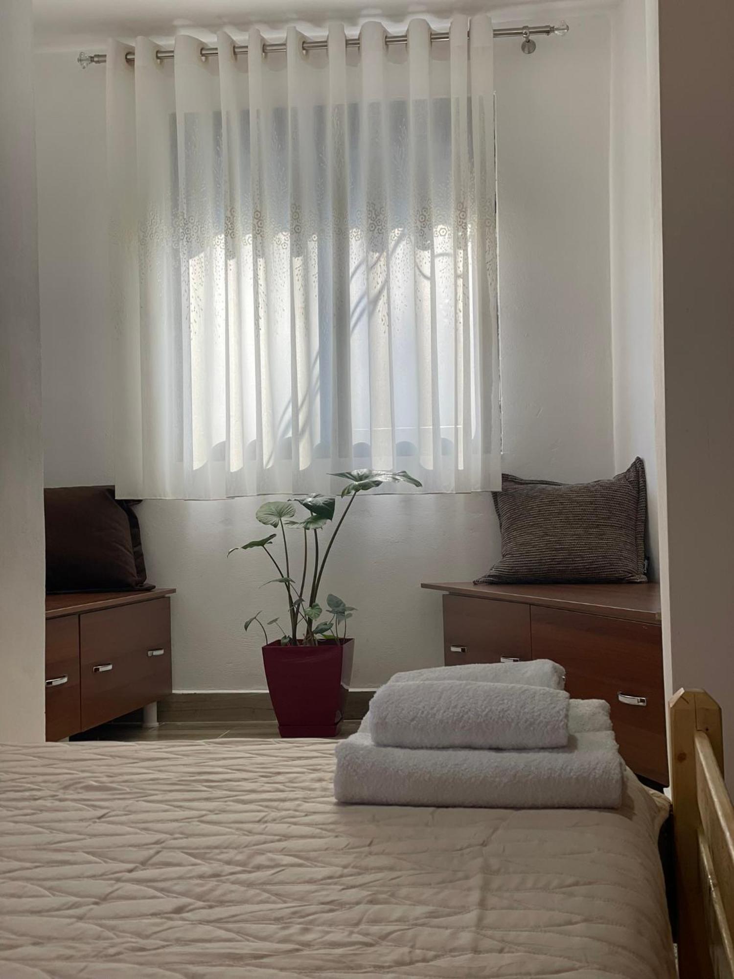 Guesthouse Kroi City Center 베라트 외부 사진
