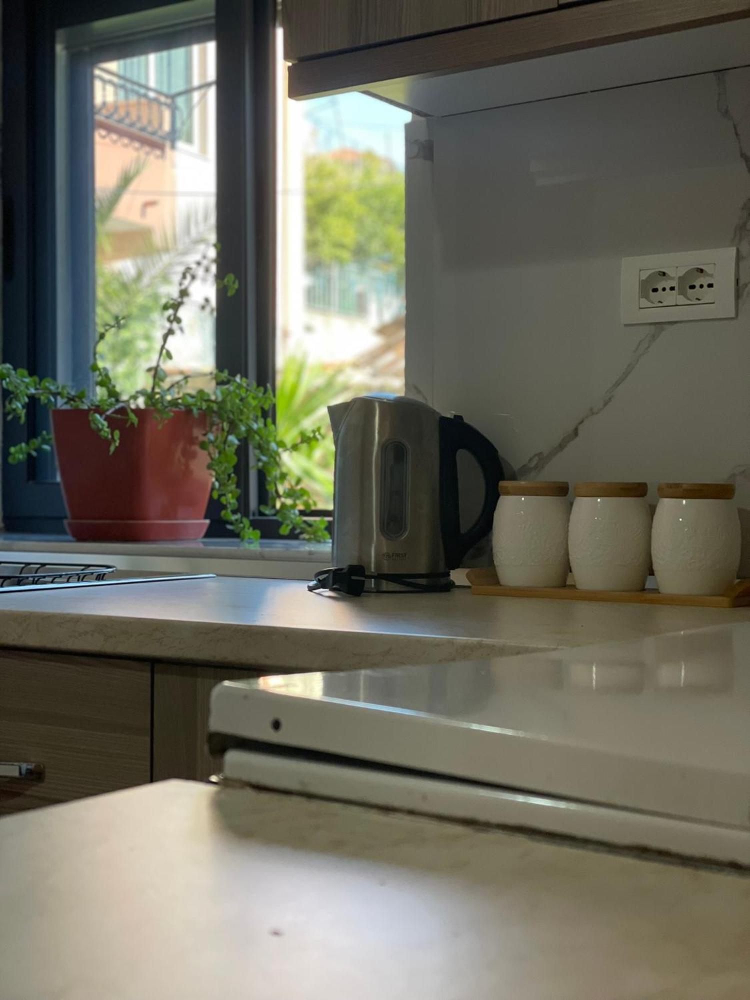 Guesthouse Kroi City Center 베라트 외부 사진