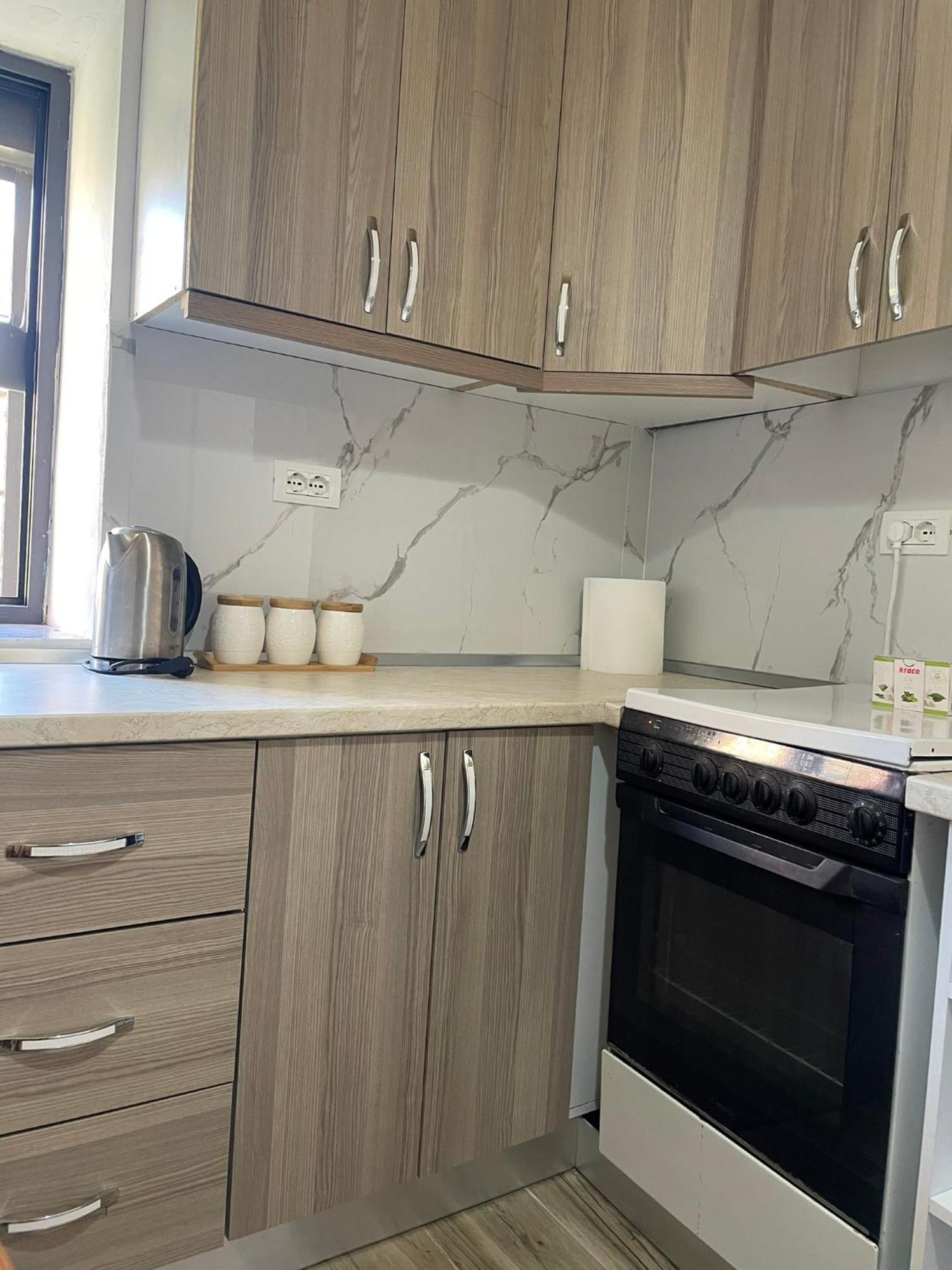 Guesthouse Kroi City Center 베라트 외부 사진